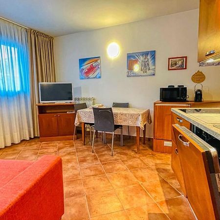 Appartamento Smith Roero - Affitti Brevi Italia Bardonecchia Bagian luar foto
