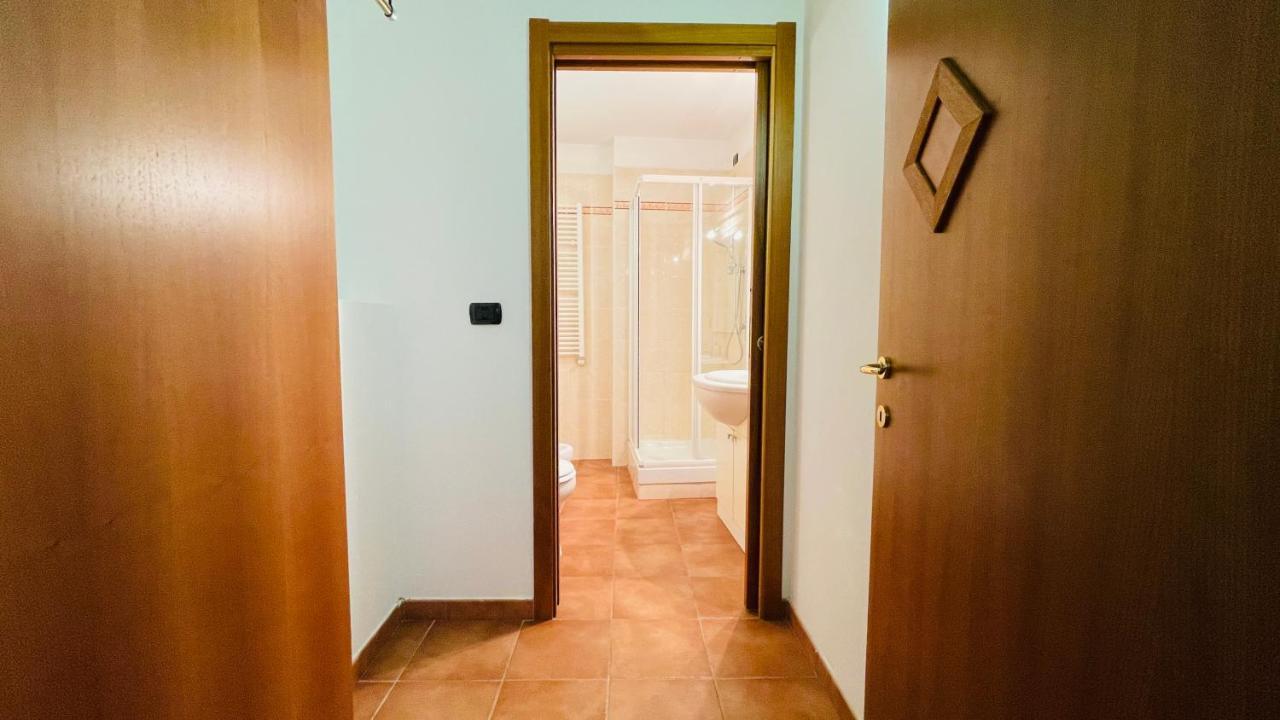 Appartamento Smith Roero - Affitti Brevi Italia Bardonecchia Bagian luar foto