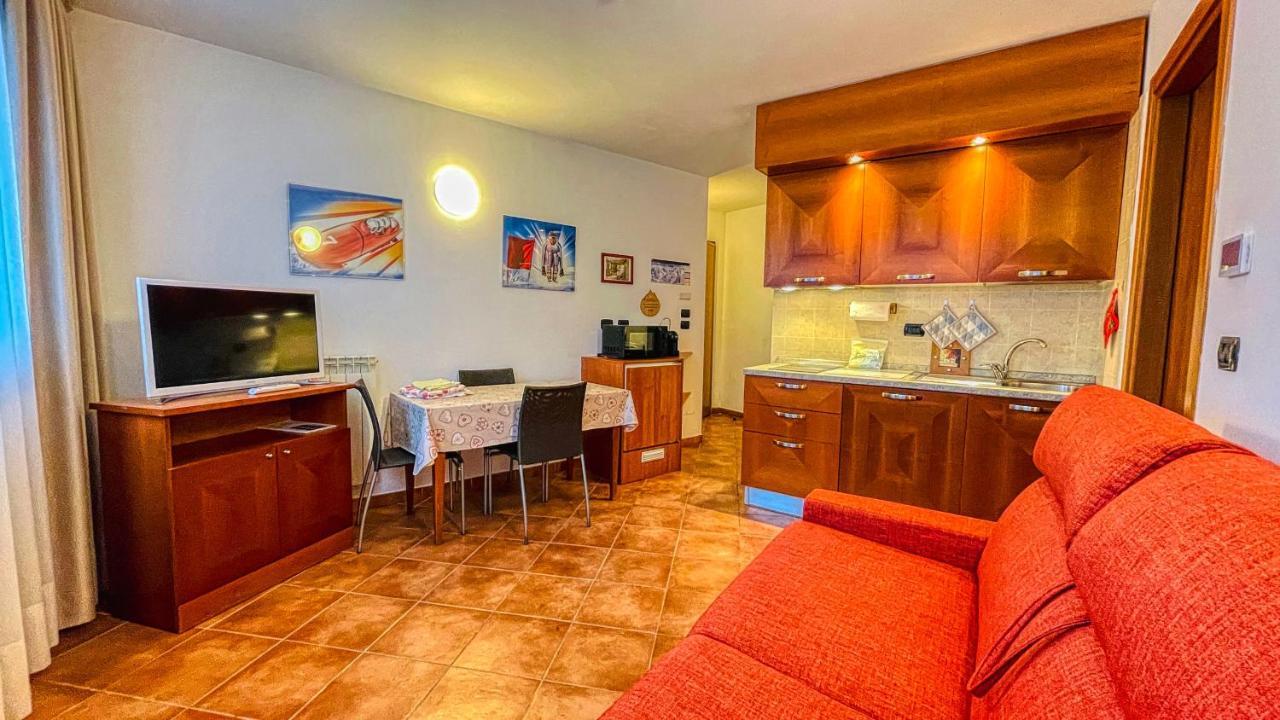 Appartamento Smith Roero - Affitti Brevi Italia Bardonecchia Bagian luar foto