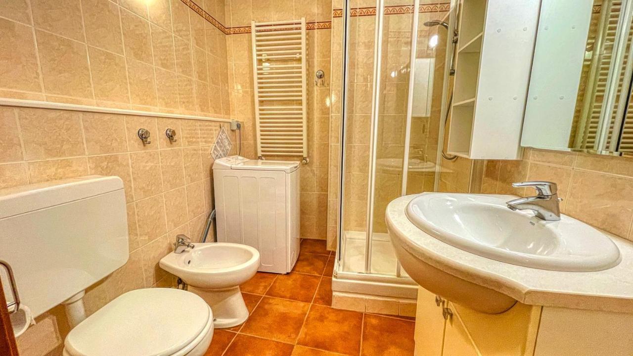 Appartamento Smith Roero - Affitti Brevi Italia Bardonecchia Bagian luar foto