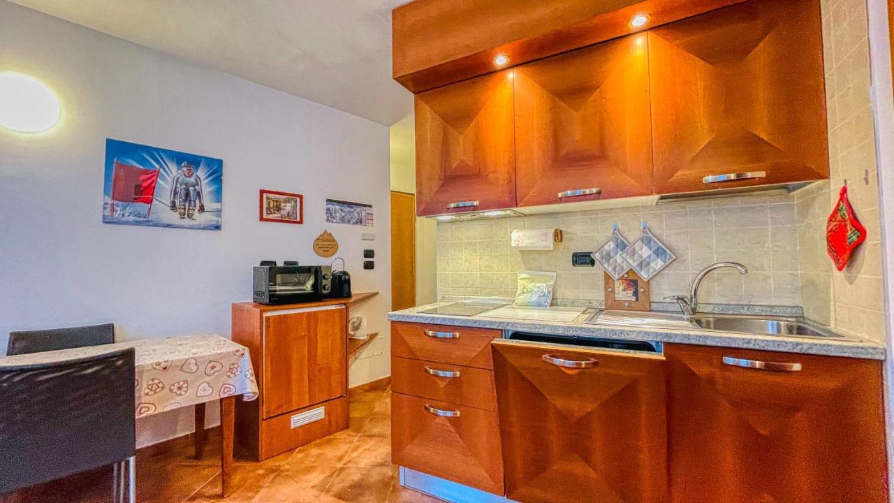 Appartamento Smith Roero - Affitti Brevi Italia Bardonecchia Bagian luar foto